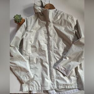 The North Face Women’s Cream Rain Jacket (Sz XL)